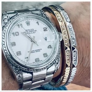 abulous Parisian Studded Diamonds Love Bangle Bracelet